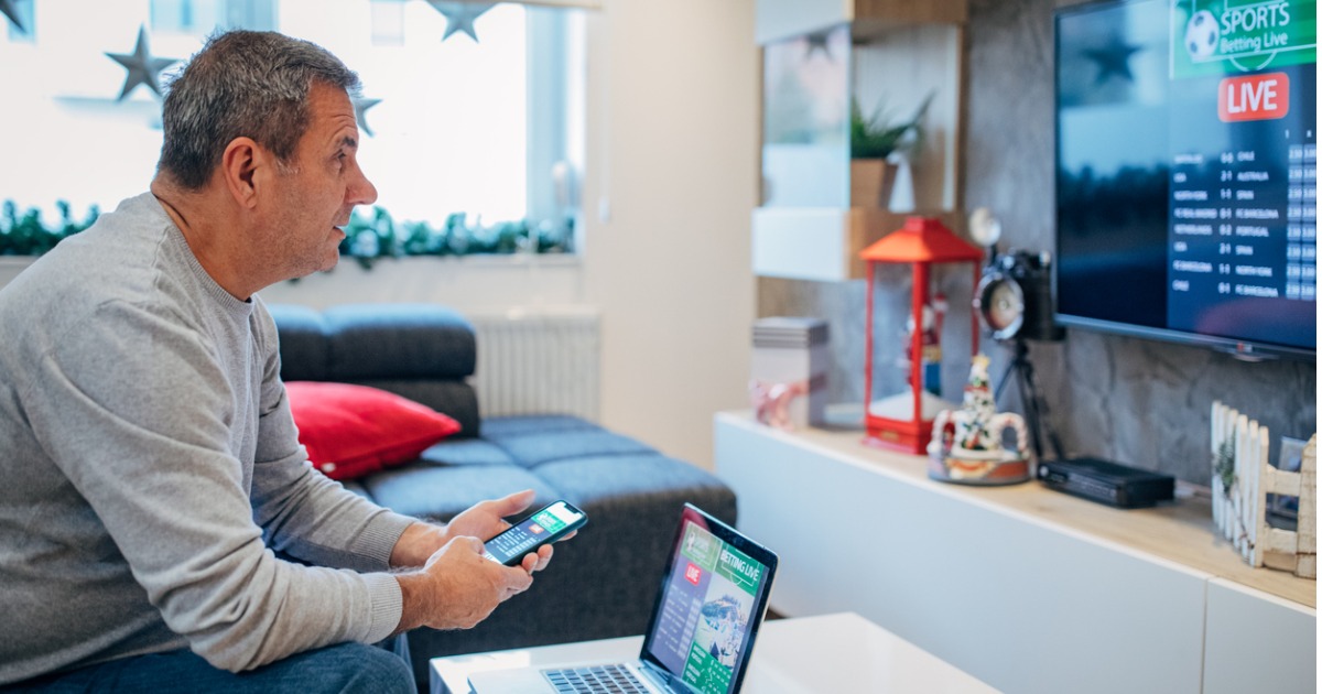 DirecTV Internet Review   : The Pros and Cons