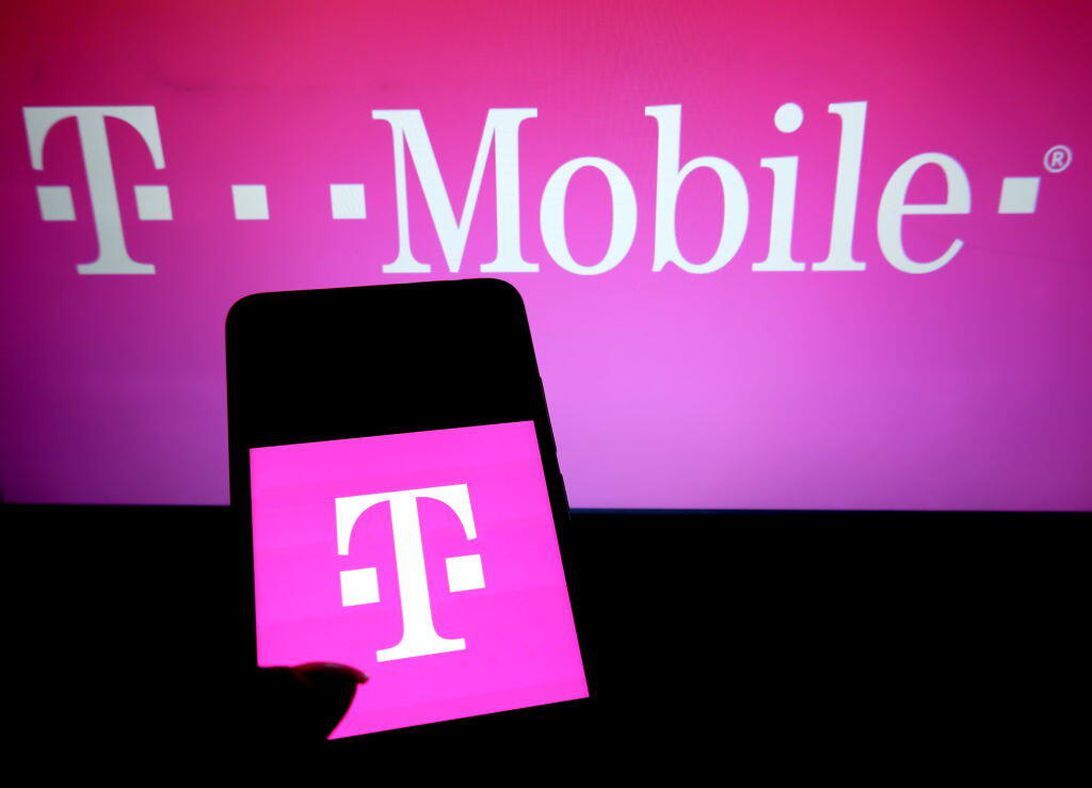 T-Mobile Cell Phone Plans & Pricing 2026